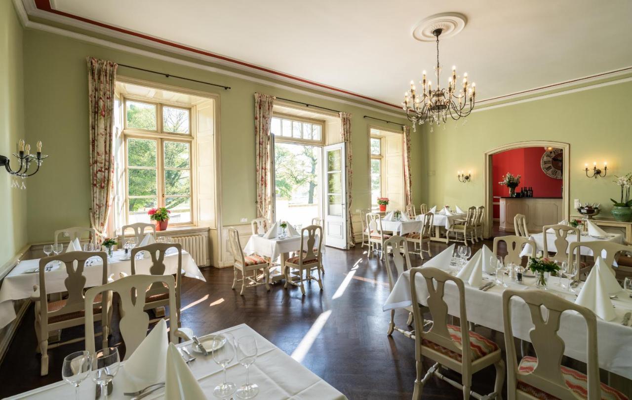 Alveslohe Hotel & Gaestehaus Gut Kaden מראה חיצוני תמונה